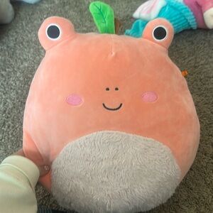 Peach frog squishmallow
